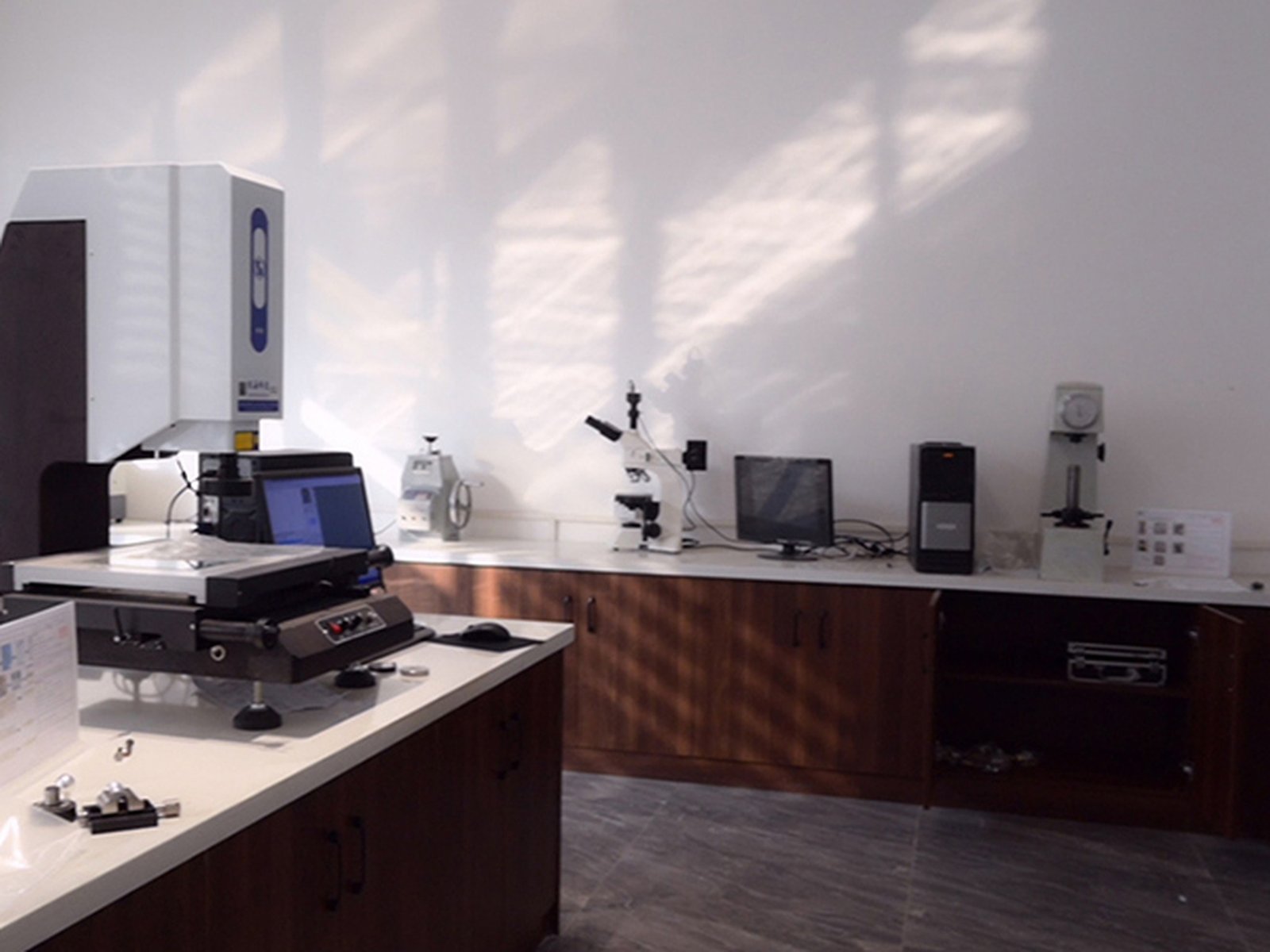 Surface finishing and quality inspection